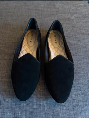 NWOT Birdies Black Velvet Loafers